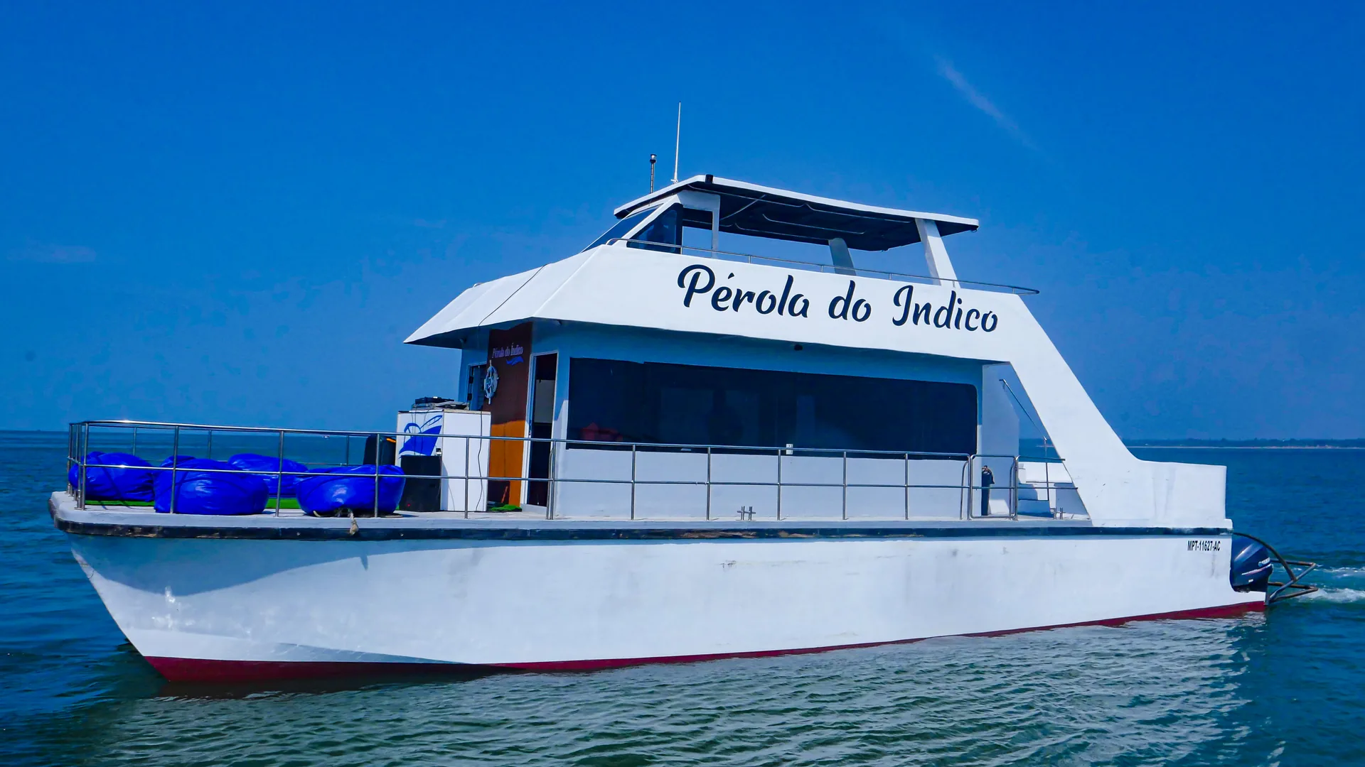 Pérola do Índico - A navegar na baía