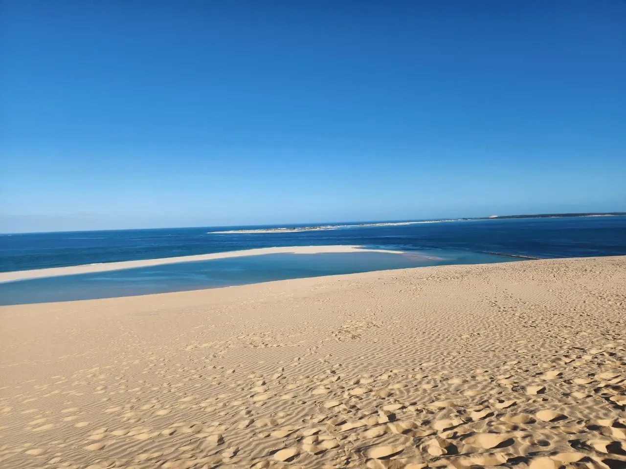 Dunas sobre o banco de areia, na Ilha de Bazaruto